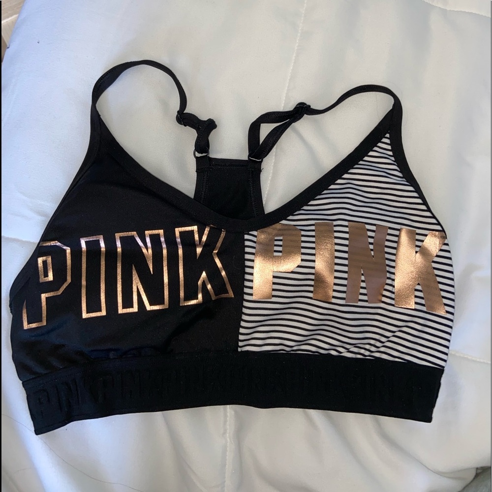women’s sports bra